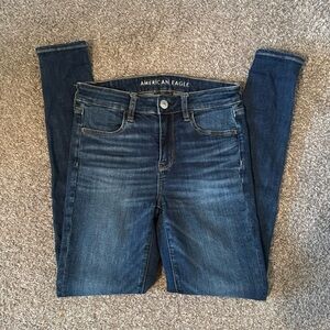 American Eagle High-Rise Jegging